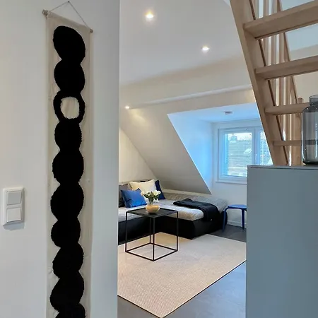 Luna & Sol Apartment *
