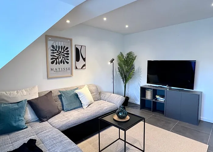 Luna & Sol Έσσεν